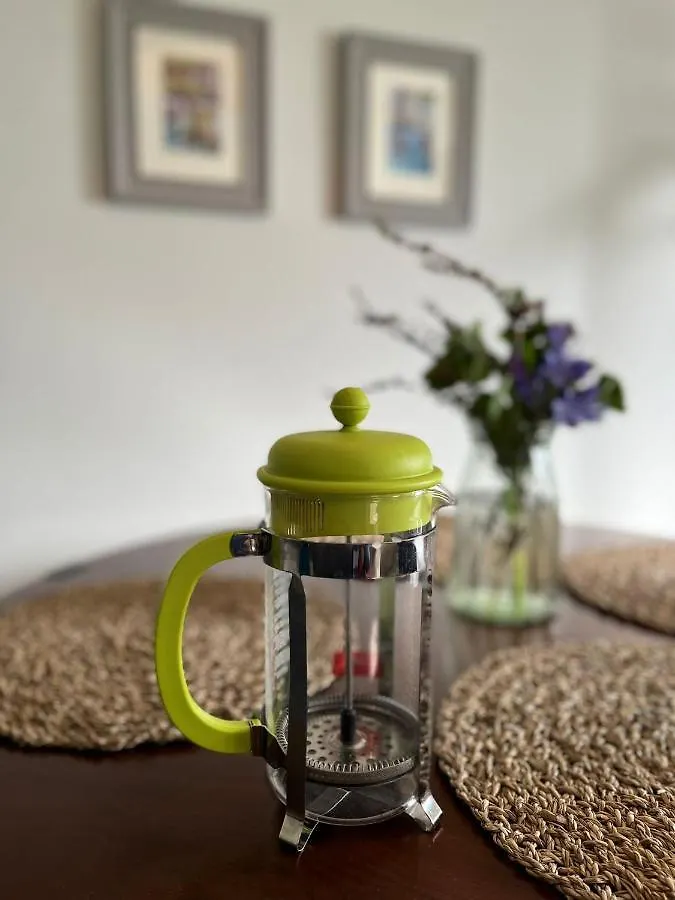 Butterfly Guesthouse - Entire Home Within 5Km Of Galway City 0*,